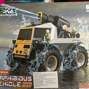 rave Amphibious Water Spray Vehicle Toy - Yellow, Black & White